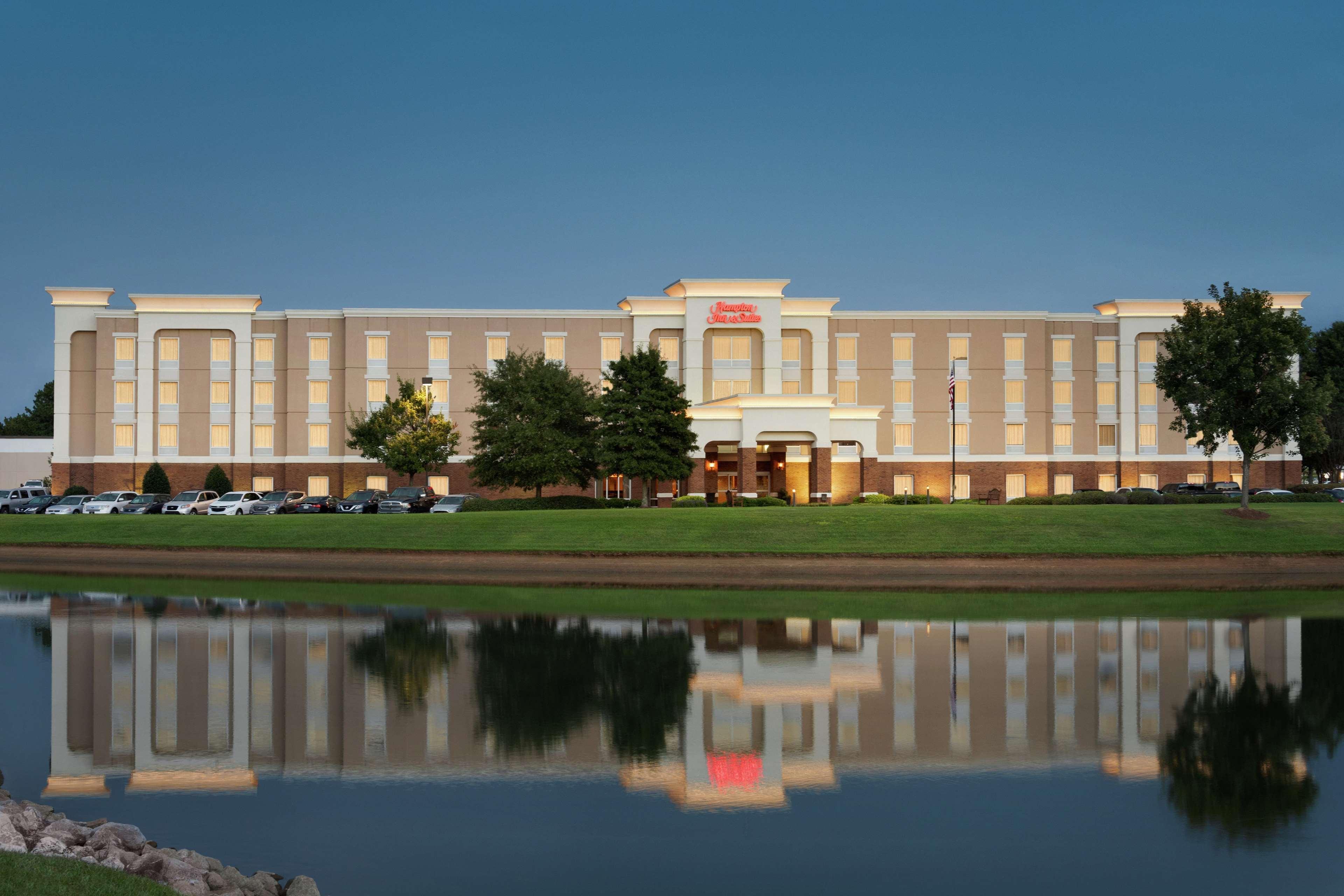 Hampton Inn & Suites Montgomery-Eastchase מראה חיצוני תמונה