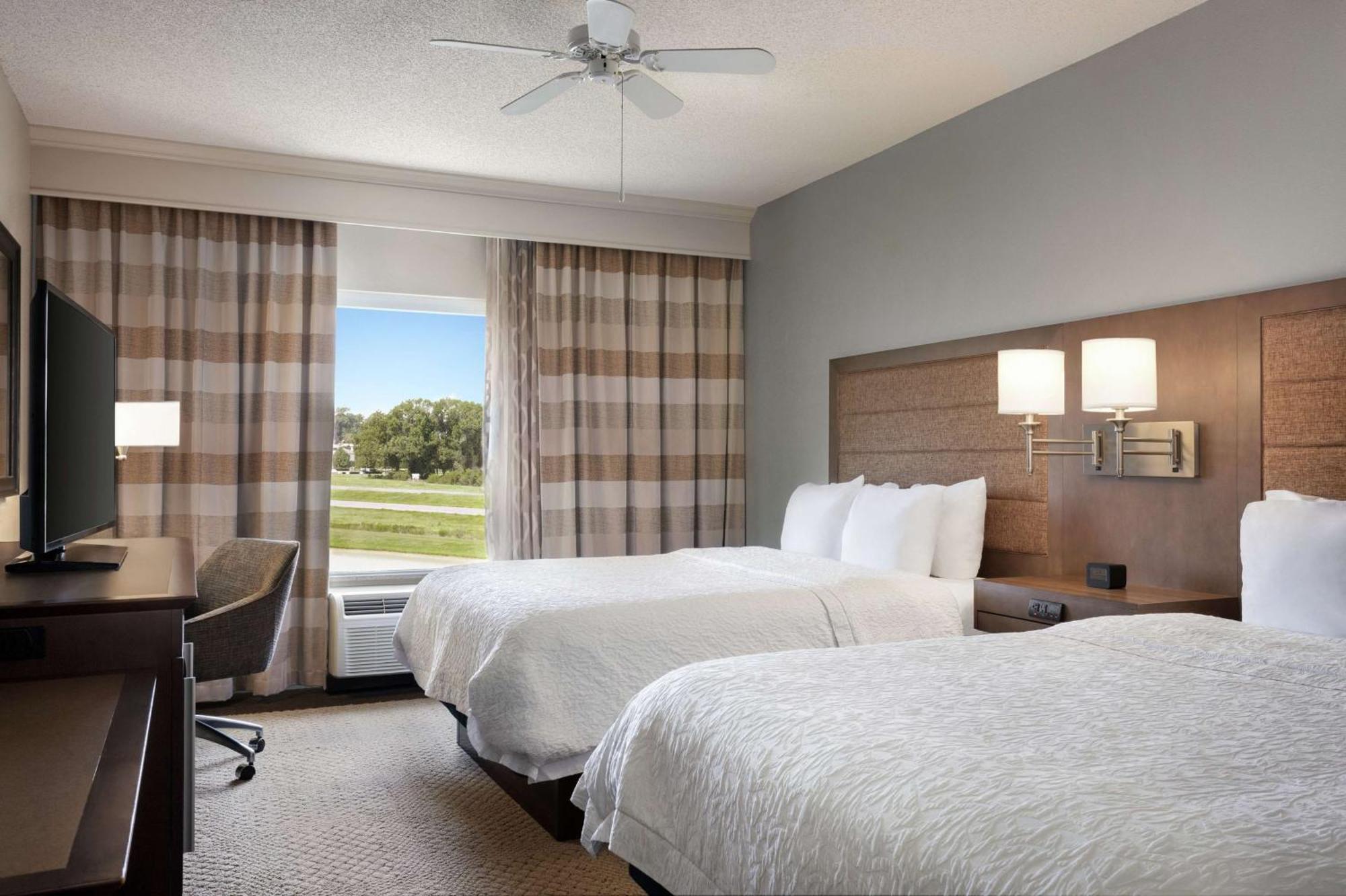 Hampton Inn & Suites Montgomery-Eastchase מראה חיצוני תמונה