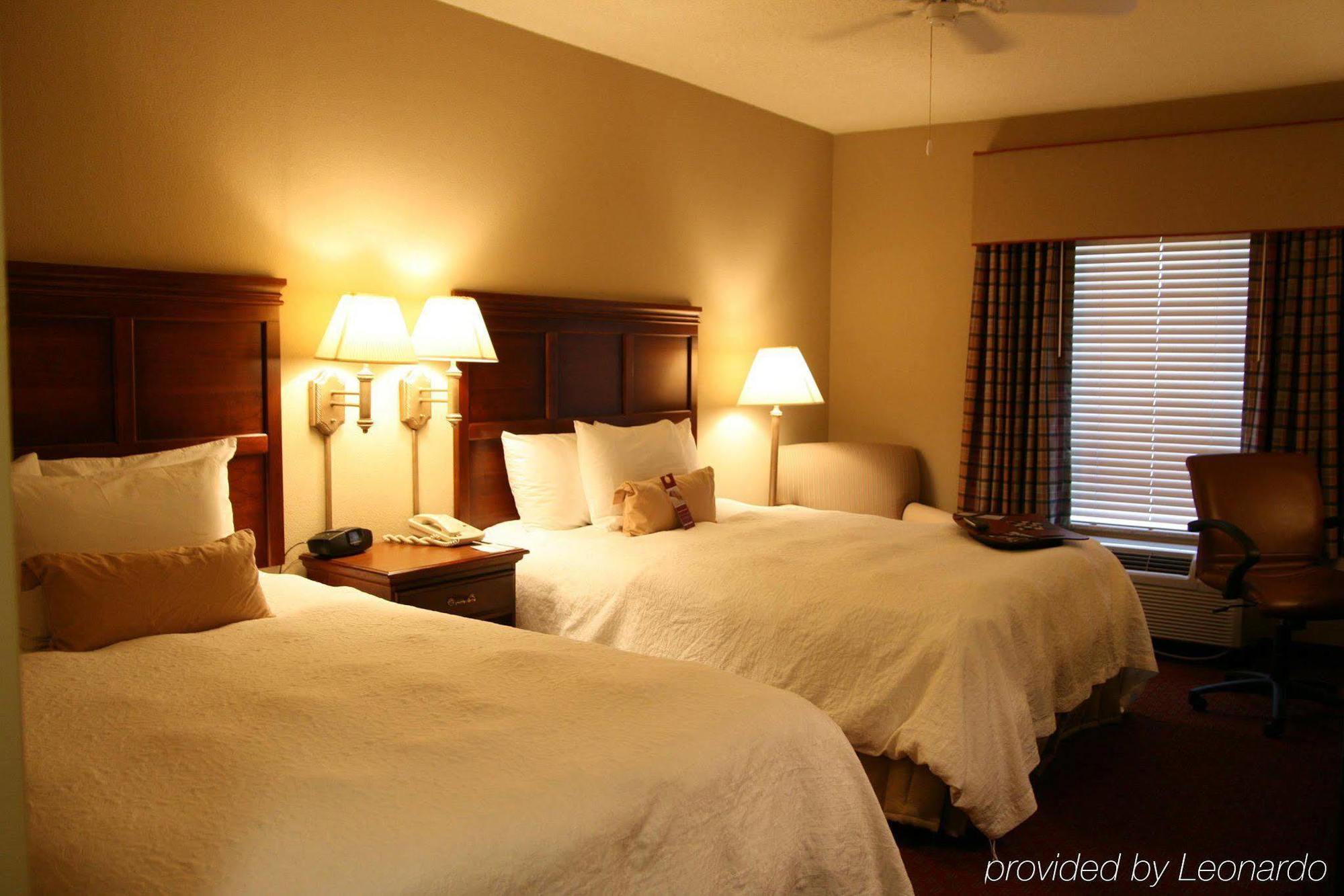 Hampton Inn & Suites Montgomery-Eastchase חדר תמונה